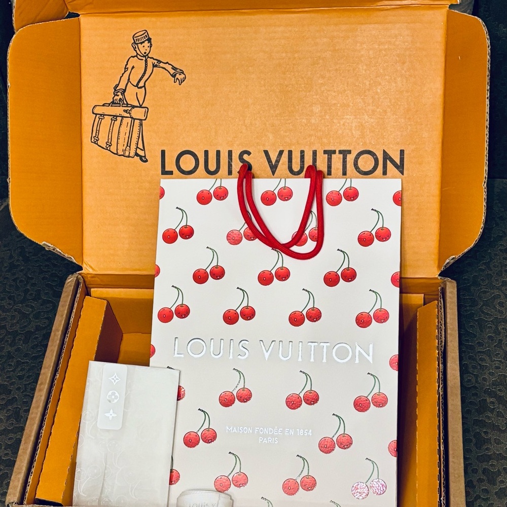 Louis Vuitton x Takashi Murakami Cherry Pattern Shopping Bag